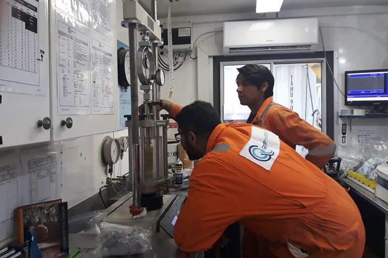 Offshore Laboratory Real-time Engineering geoquip-marine-offshore-soil-laboratory