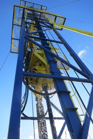 Geoquip Marine | Geoquip Saentis with GMR600 Geoquip Marine GMR600 Drilling Rig for Site Investigations
