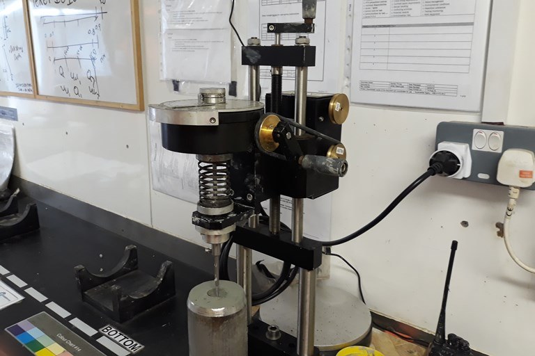 Geoquip Marine | Offshore Laboratory Geoquip Marine Offshore Laboratory Equipment