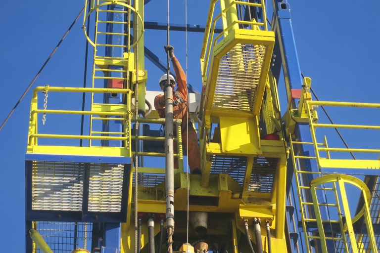 Wireline downhole tool placement
