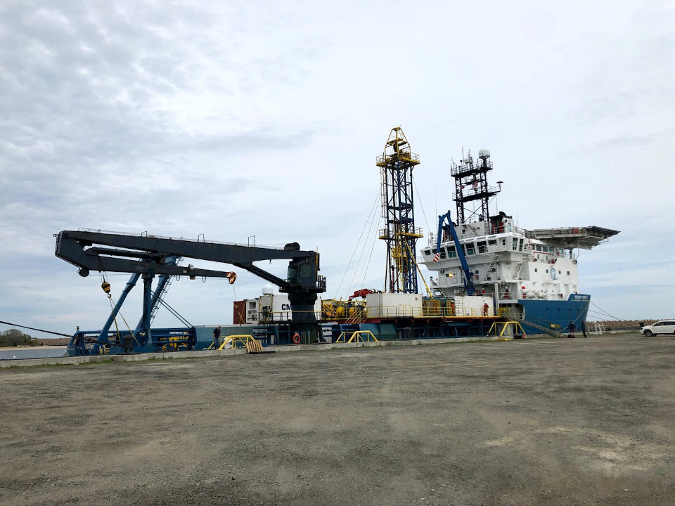 Geoquip Saentis docked in New Bedford, photo by Vineyard Wind