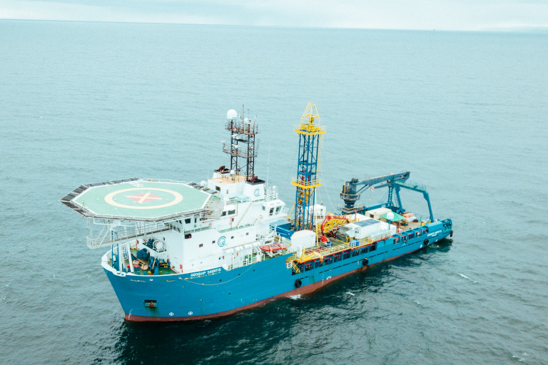 Geoquip Saentis off the coast of Ireland in the Irish Sea